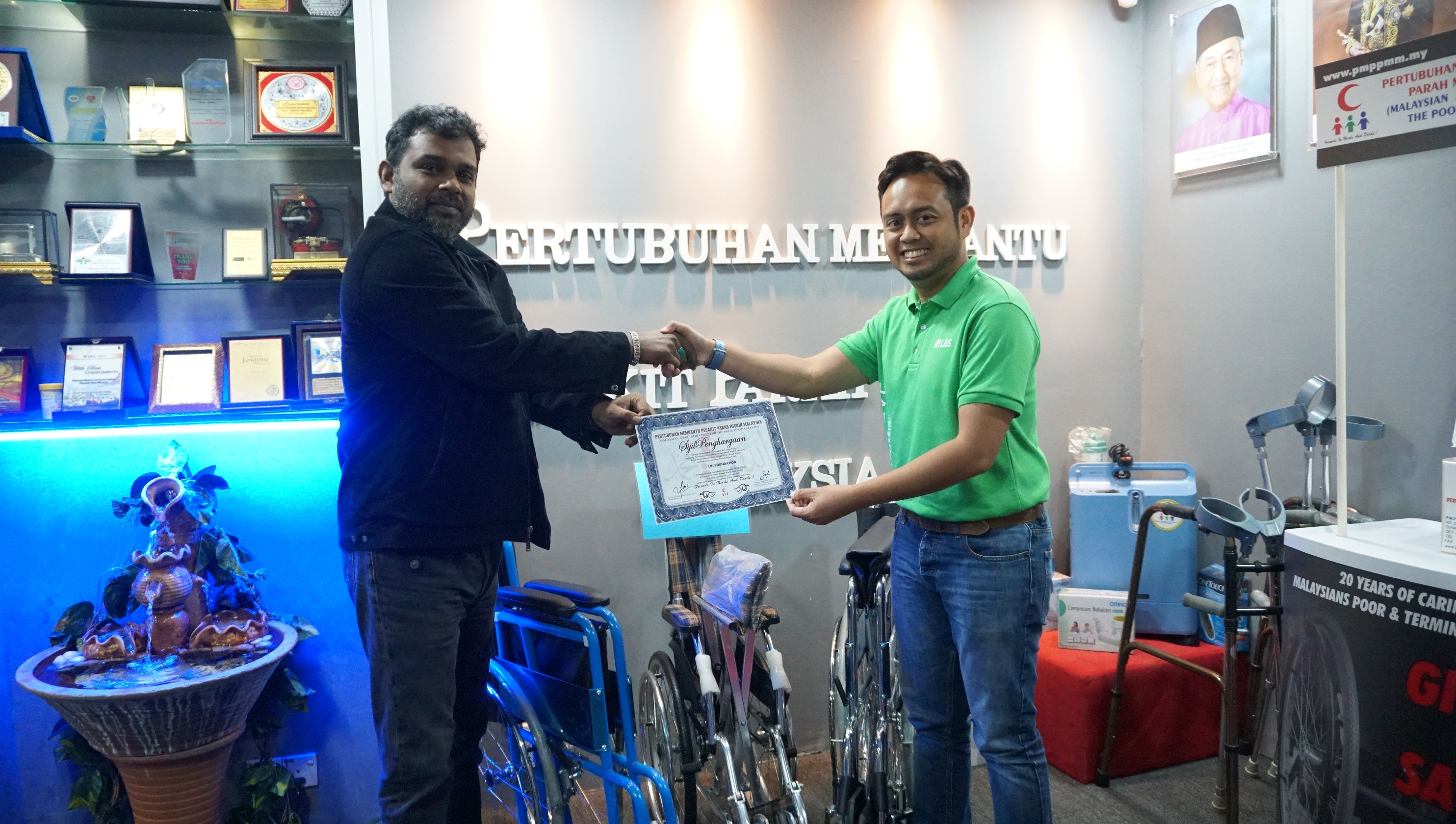 Wheelchairs Donation to Malaysian Association Help For the Poor Terminally Ill