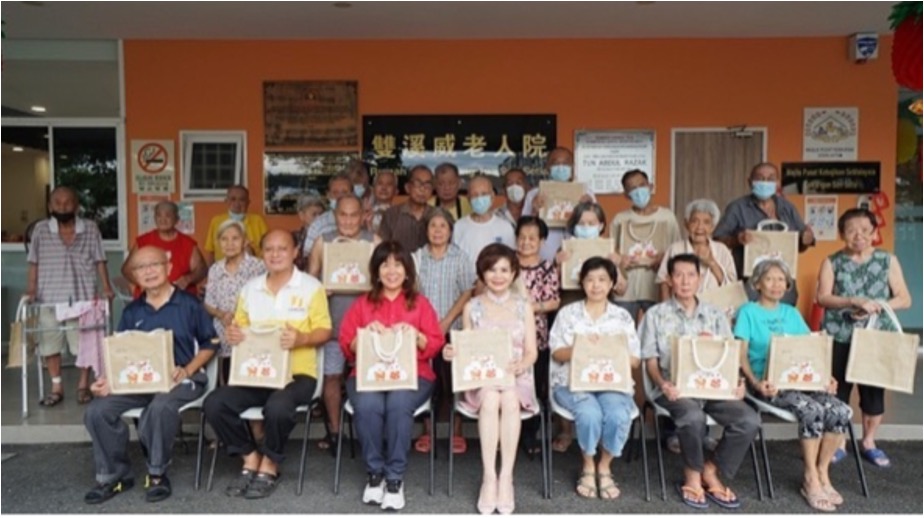 Chinese New Year Celebration at Sungai Way Old Folks Home